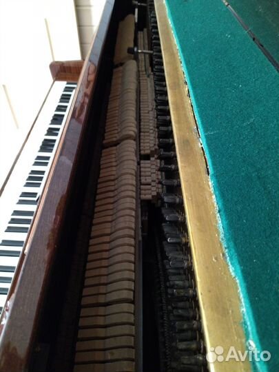 Фортепиано Лирика,в рабочем состоянии
