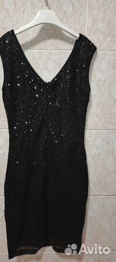 Платье с пайетками