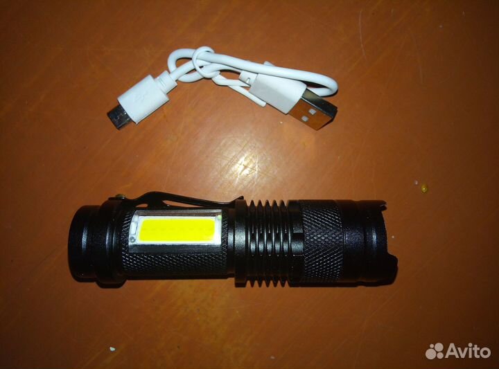 Фонарик светодиодный аккумуляторный
