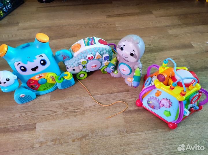 Музыкальные игрушки Fisher price