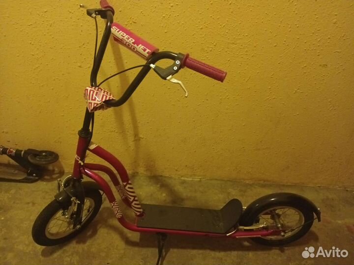 Самокат абсолютно новый