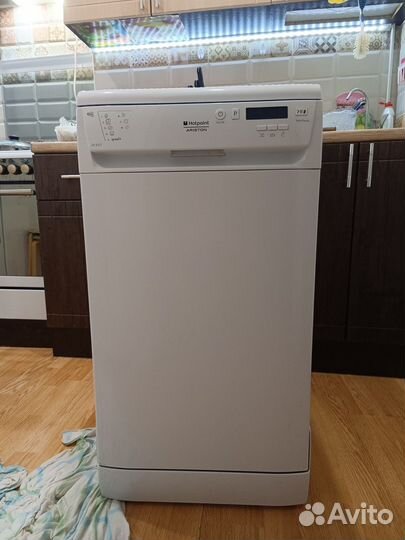 Посудомоечная машина Ariston LSF 5387