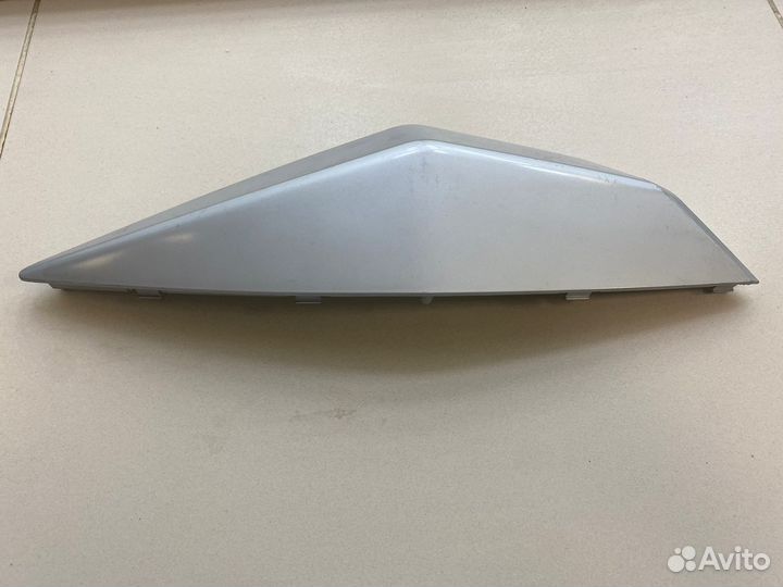 Пластиковая накладка на Stels Arrow Benelli