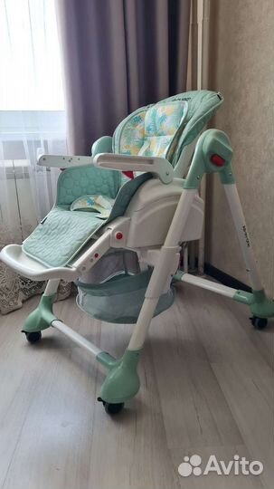 Стульчик для кормления olsson