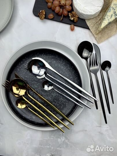 Набор столовых приборов новый