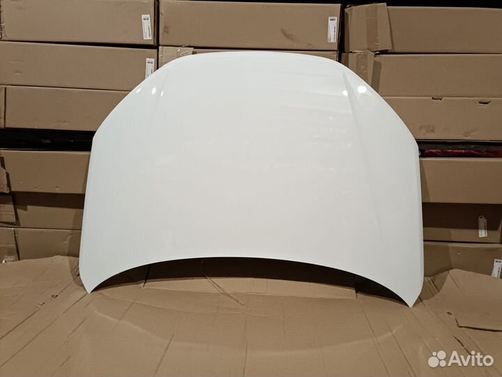 Капот LADA granta fl белый - белое облако 240