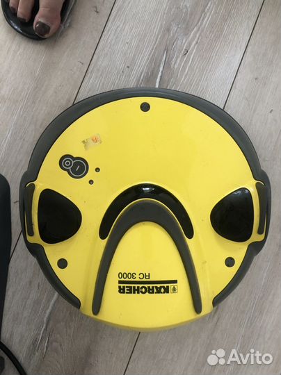 Робот пылесос