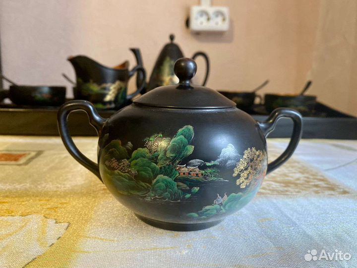 Сервиз китайский деревянный