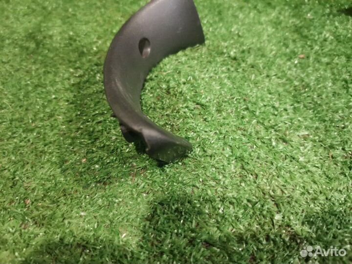 Накладка Ручки Внутренней Двери передняя правая