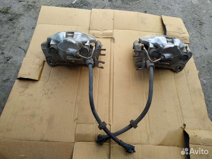 Передний суппорт audi a4 b7