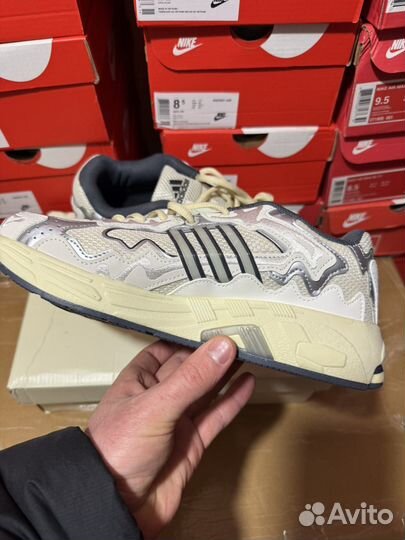 Кроссовки adidas response cl bad bunny