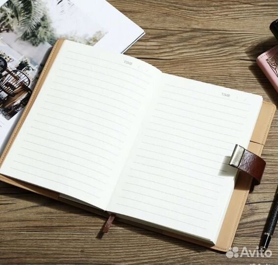 Блокнот с замком