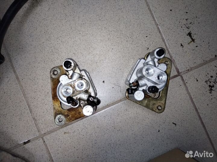 Тормозной суппорт левый и правый cfmoto 500, x6