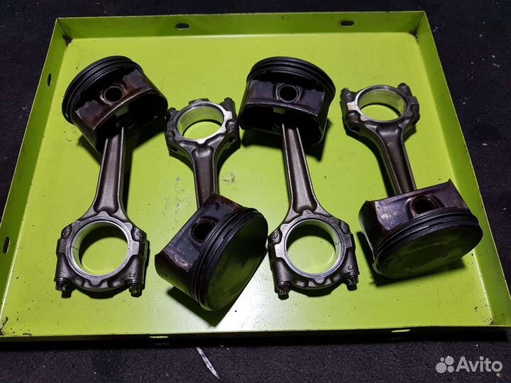 Поршень шатун Opel Astra H 1.6