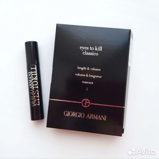 Миниатюры средств для ухода и макияжа