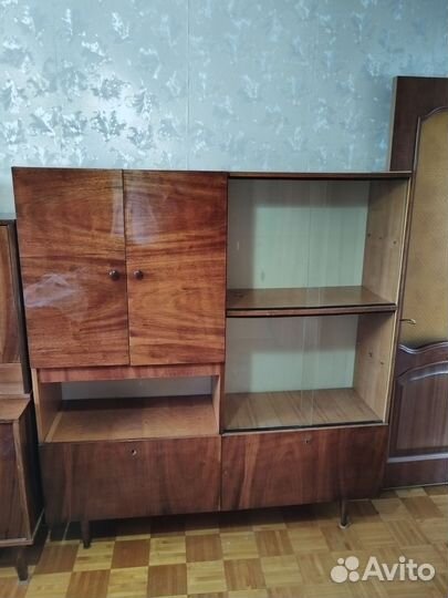 Шкаф книжный бу