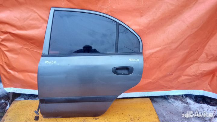 Дверь задняя левая для Mitsubishi Carisma