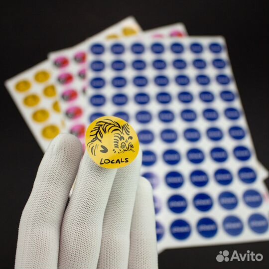 Наклейки, этикетки