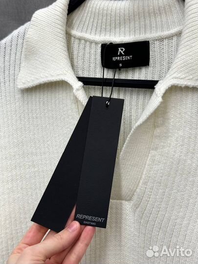 Свитер Represent в стиле Old Money