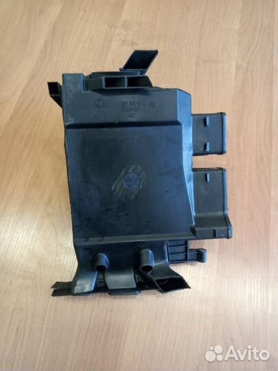 Воздуховод салона передний Volkswagen Passat B5