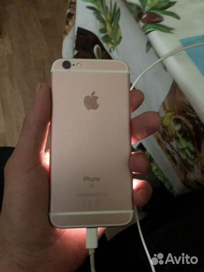 iPhone 6S, 32 ГБ