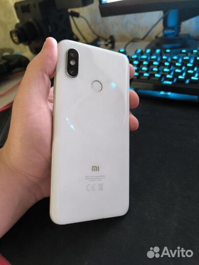 Xiaomi Mi 8, 6/128 ГБ