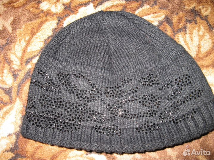 Шапка женская черная