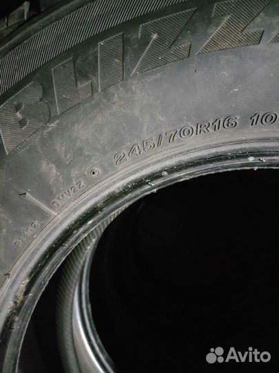 Bridgestone Blizzak DM-V2 245/70 R16 107S