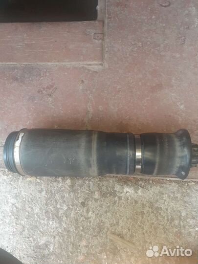 Пневмобаллон задний. MercedesGL/164/A1663200325