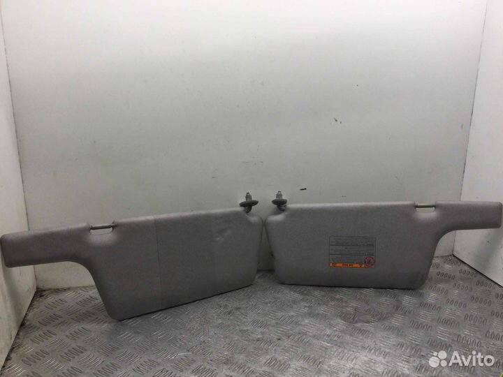 Козырек солнцезащитный Mazda Premacy Fp626969