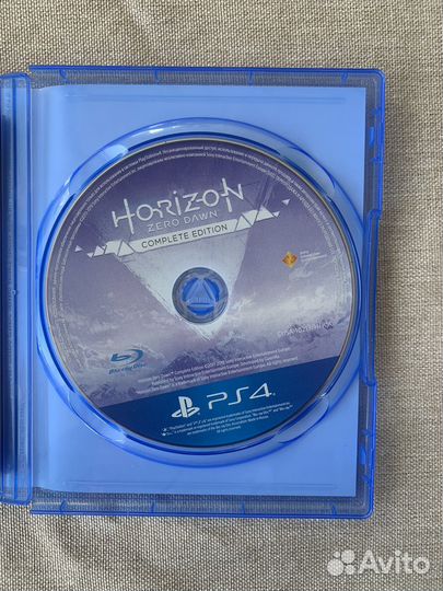 Sony playstation 4 ps4 slim 1tb + 7игр + 2геймпада