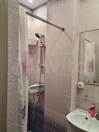 2-к. квартира, 40 м², 1/5 эт.