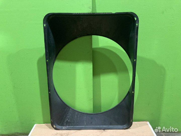 Диффузор радиатора DAF XF105