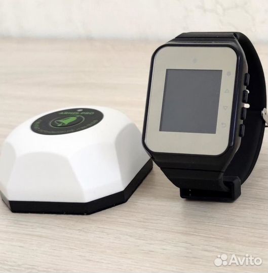 Часы официанту для вызова повором на кухню