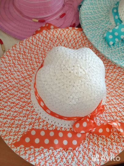 Шляпа женская соломенная