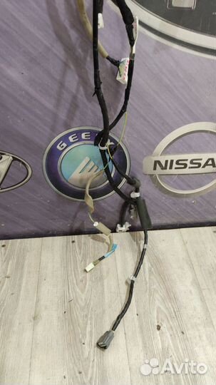 Проводка двери коса infiniti QX60 Прав