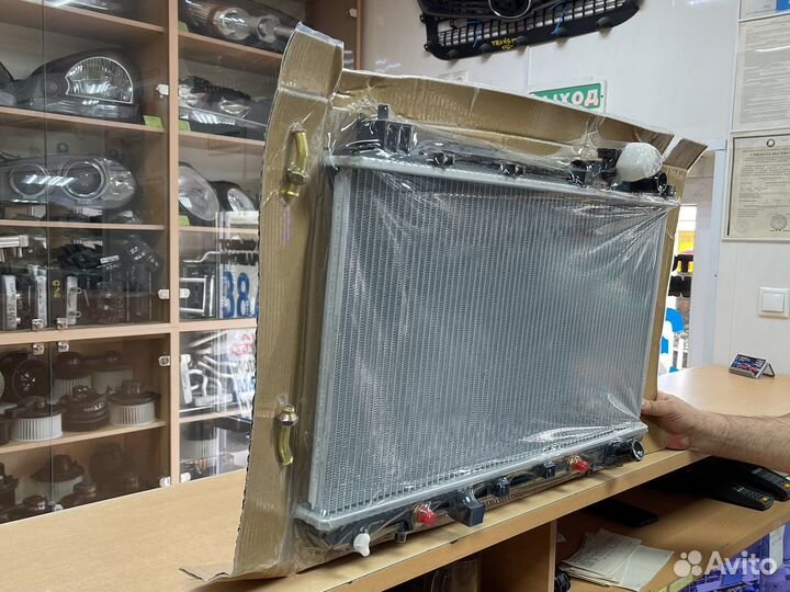 Радиатор охлаждения Хонда / Honda CRV