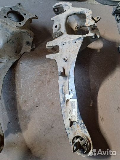 Рычаг задний Volvo S40