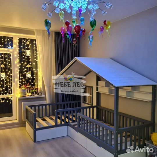 Кровать домик