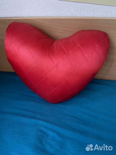 Подушка сердце подарок на день влюблённых