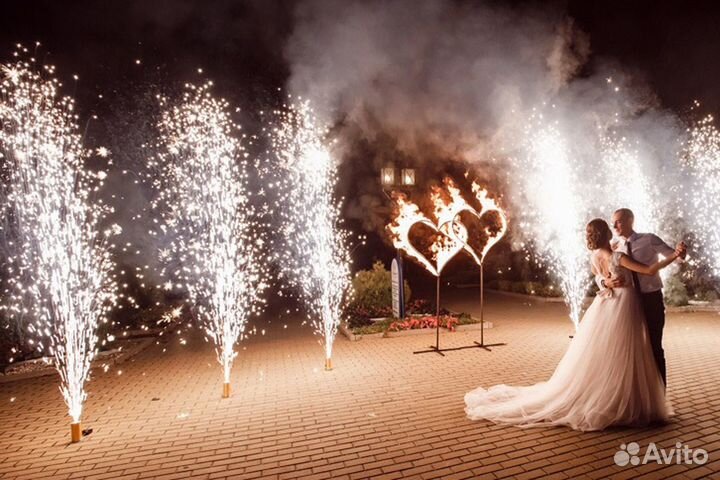 Холодные фонтаны на свадьбу