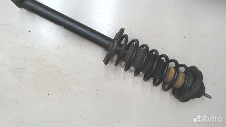 Амортизатор подвески Volkswagen Golf 3, 1992