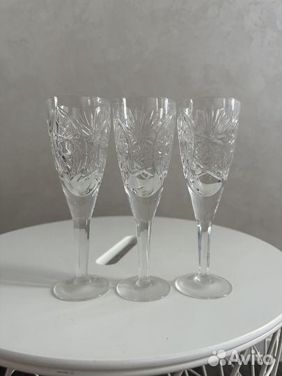 Хрустальные бокалы, рюмки, фужеры