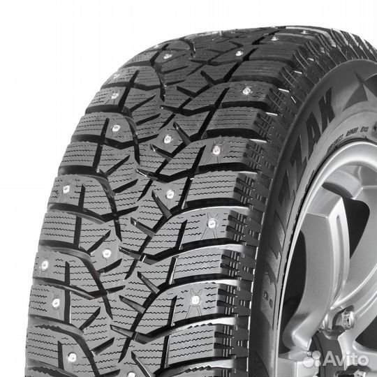 Bridgestone Blizzak Spike-02 195/60 R15 88T