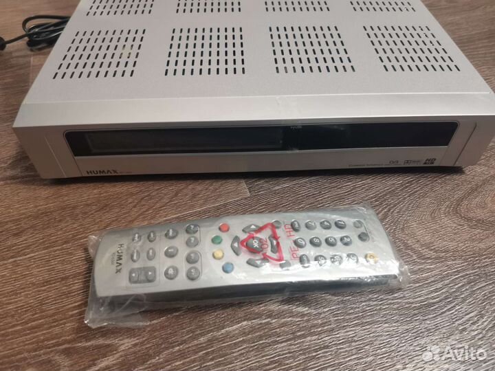 Спутниковый ресивер humax hdci 2000