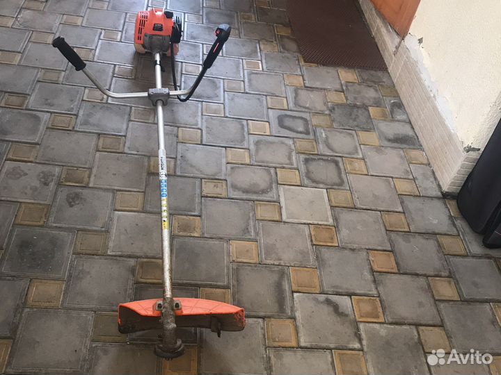 Триммер бензиновый бу