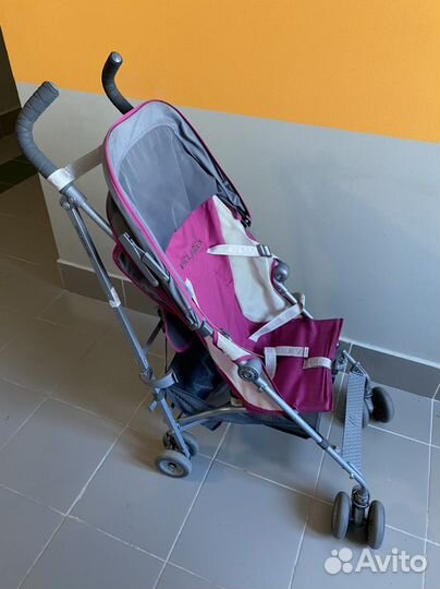 Коляска Maclaren Volo