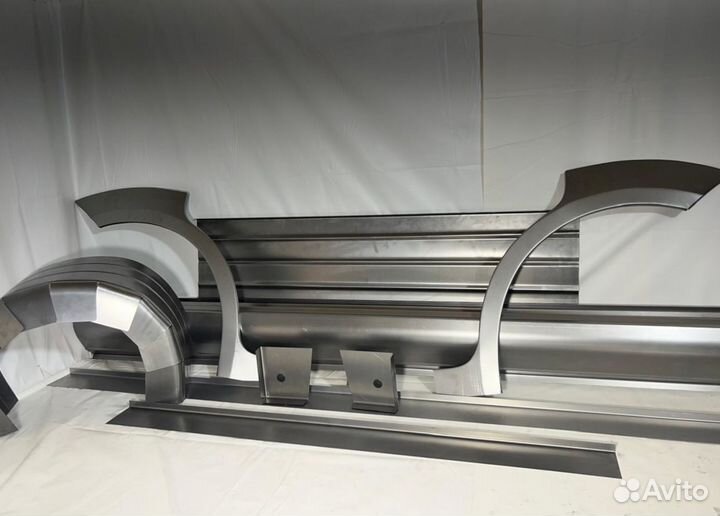 Ремонтные пороги и арки для Toyota Небуг