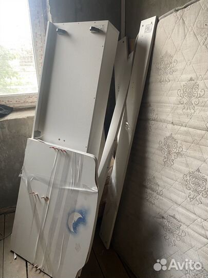 Детская кроватка