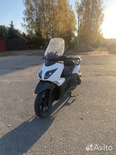 Innocenti radium 300